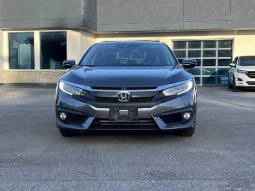 2016 Honda Civic Touring