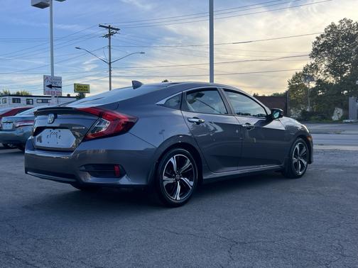 2016 Honda Civic Touring