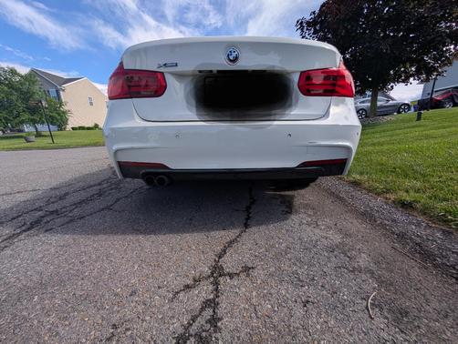 White 2016 BMW 328 i xDrive