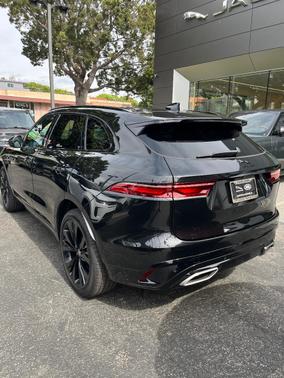 Black 2024 Jaguar F-PACE P400 R-Dynamic S
