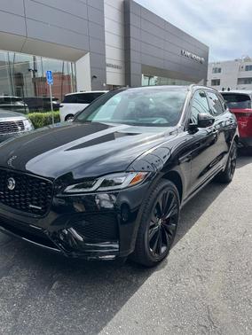 Black 2024 Jaguar F-PACE P400 R-Dynamic S