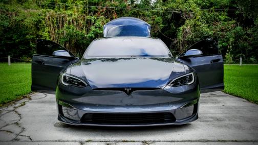 2021 Tesla Model S Plaid