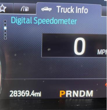 Photo 3 of 4 of 2021 Ford F-250 Platinum