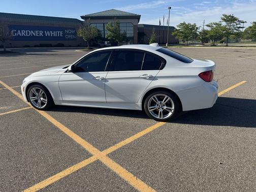 White 2014 BMW 335 i xDrive
