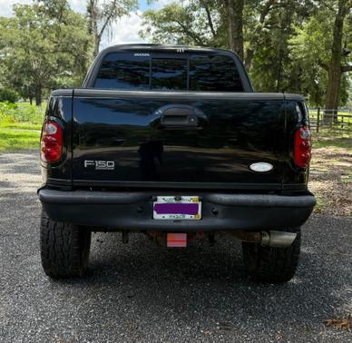 2002 Ford F-150 XLT SuperCrew