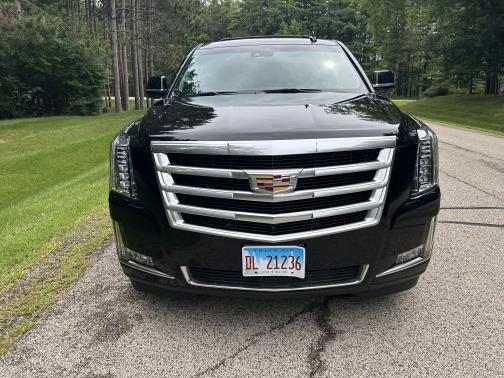 2019 Cadillac Escalade ESV Premium Luxury