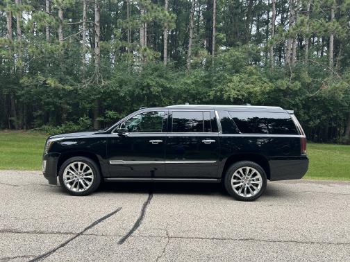 2019 Cadillac Escalade ESV Premium Luxury