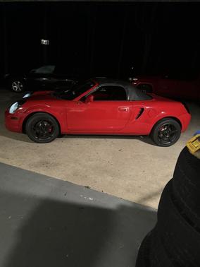 Red 2003 Toyota MR2 Spyder