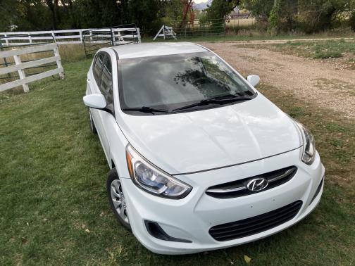 2016 Hyundai Accent SE