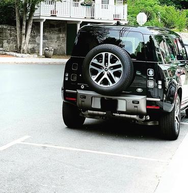 2021 Land Rover Defender X-Dynamic HSE