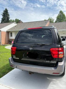 Black 2002 Toyota Sequoia SR5