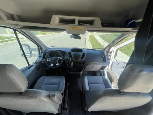 2015 Ford Transit-250 Base