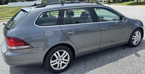 2012 Volkswagen Jetta SportWagen TDI
