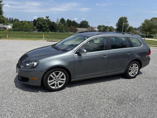2012 Volkswagen Jetta SportWagen TDI