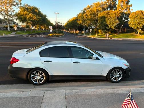 White 2012 Hyundai Genesis 3.8