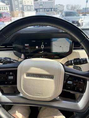 2024 Land Rover Range Rover P400 SE SWB