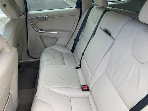 2013 Volvo XC60 3.2