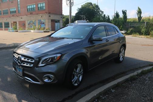 Gray 2019 Mercedes-Benz GLA 250 4MATIC