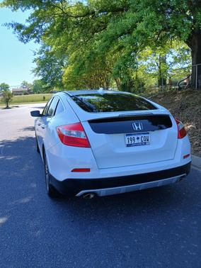 White 2013 Honda Crosstour EX