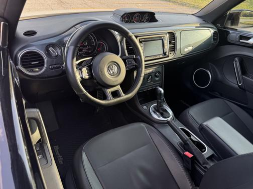2015 Volkswagen Beetle 2.0T R-Line