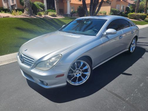 Silver 2006 Mercedes-Benz CLS-Class CLS500