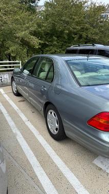 Green 2001 Lexus LS 430 Base