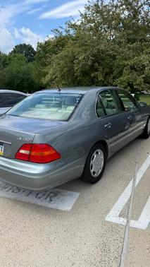 Green 2001 Lexus LS 430 Base