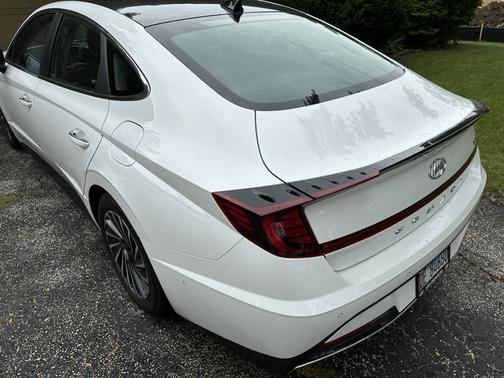 2022 Hyundai SONATA Hybrid Limited