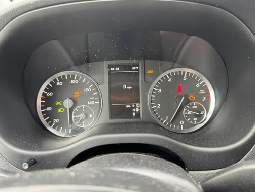 2016 Mercedes-Benz Metris Base