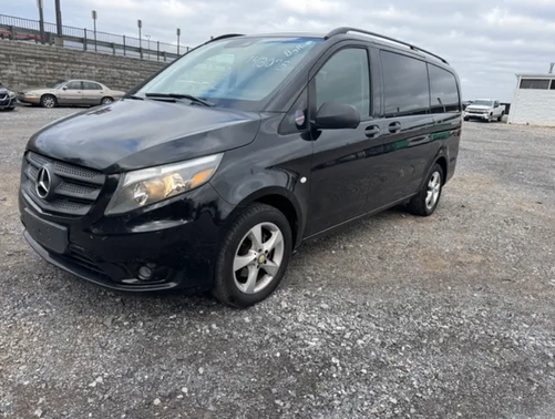 2016 Mercedes-Benz Metris Base