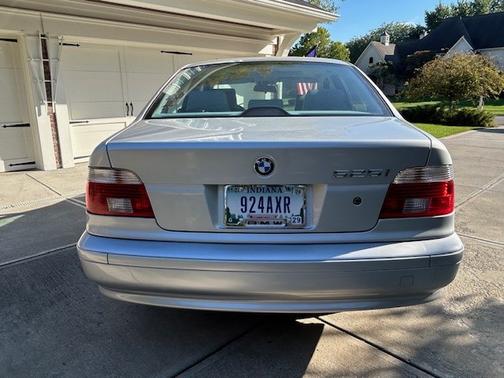 2001 BMW 525 i