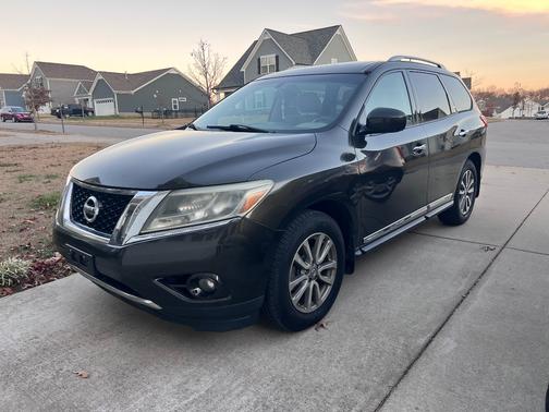 2015 Nissan Pathfinder SL