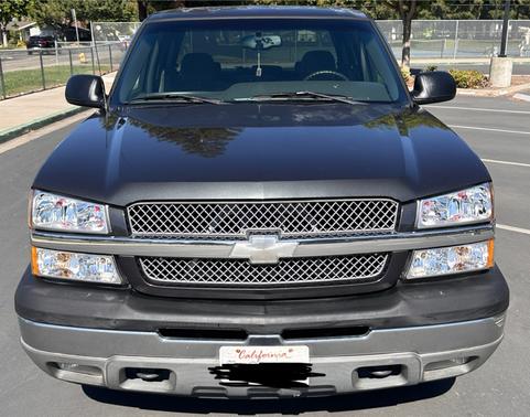 2005 Chevrolet Silverado 1500 LS Crew Cab