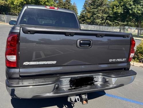 2005 Chevrolet Silverado 1500 LS Crew Cab