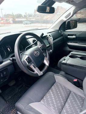 2019 Toyota Tundra SR5