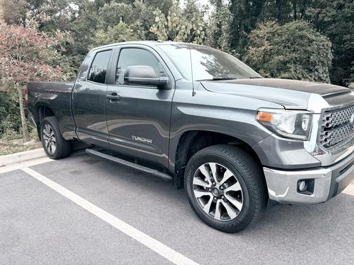 2019 Toyota Tundra SR5