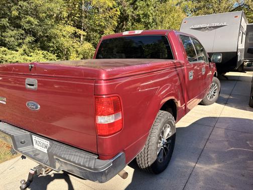 2004 Ford F-150 XLT SuperCrew