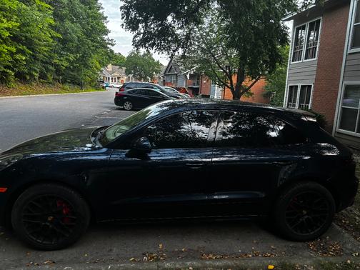 Blue 2018 Porsche Macan Macan GTS