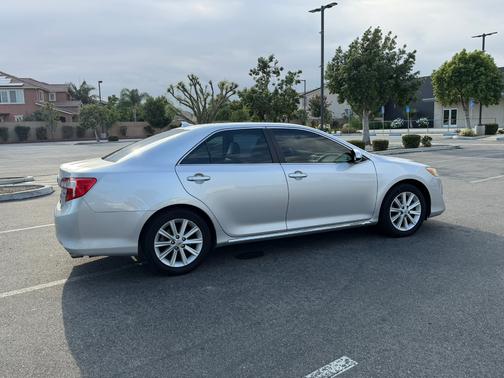 Silver 2012 Toyota Camry XLE