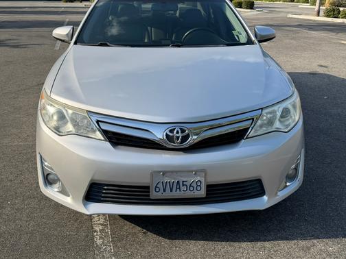 Silver 2012 Toyota Camry XLE