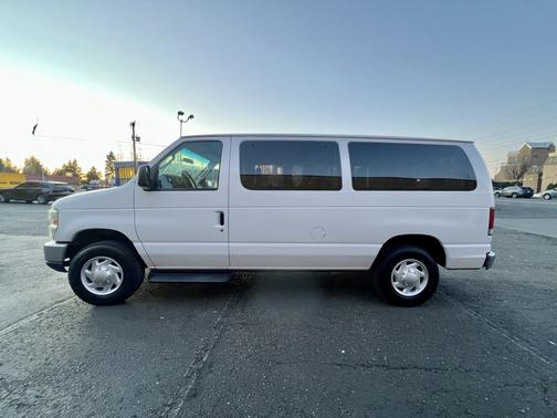 2010 Ford E150 XLT