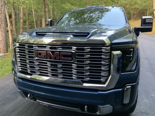 2025 GMC Sierra 2500 Denali