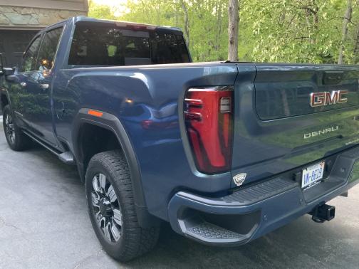 2025 GMC Sierra 2500 Denali