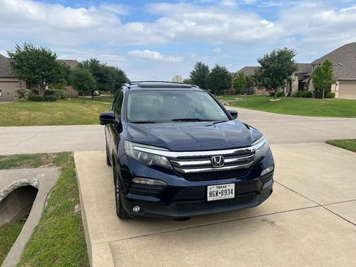 Blue 2016 Honda Pilot EX-L