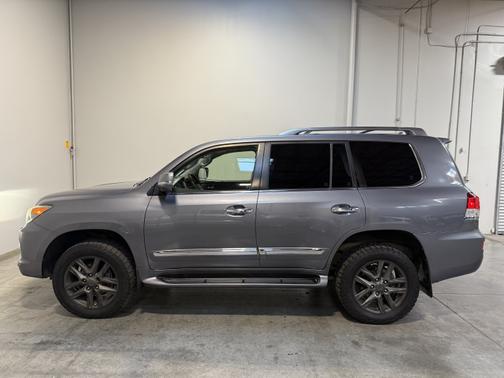 2013 Lexus LX 570 Base