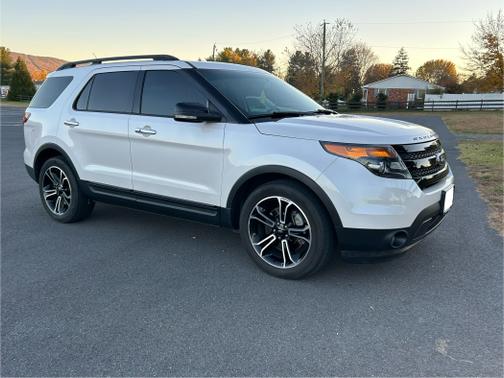2013 Ford Explorer Sport
