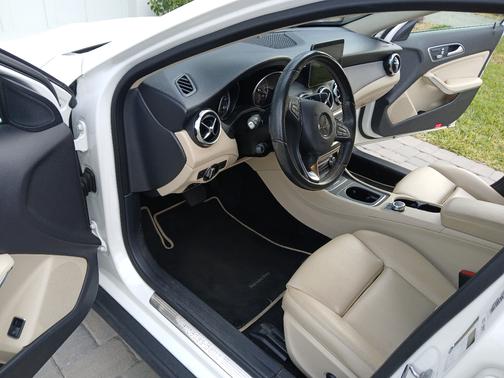 2020 Mercedes-Benz GLA 250 Base