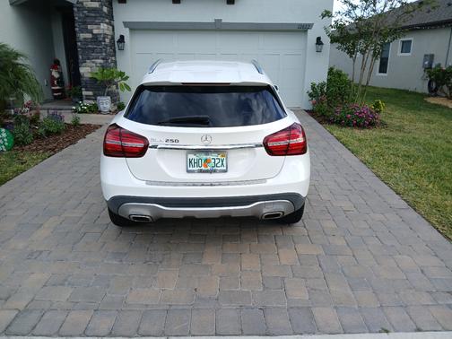 2020 Mercedes-Benz GLA 250 Base