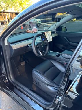 Black 2021 Tesla Model Y Standard Range