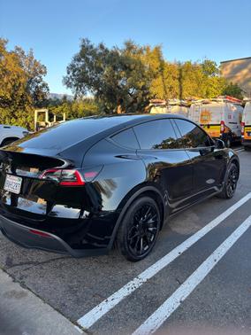 Black 2021 Tesla Model Y Standard Range